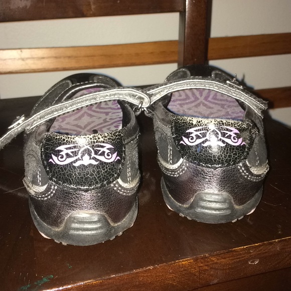 Girls Disney Mary Janes "Camp Rock" size 12.5 - Picture 3 of 4